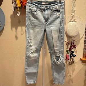 eunina Boutique Brand “Clara” High Rise Crop